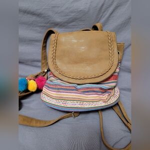 ✨️3/$25✨️ Tan and Multicolor Mini Backpack